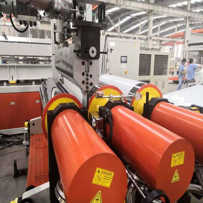 ผนังประตู แผ่น ASA โปรไฟล์ Pvc เครื่องผลักออกสาย 350kg / H